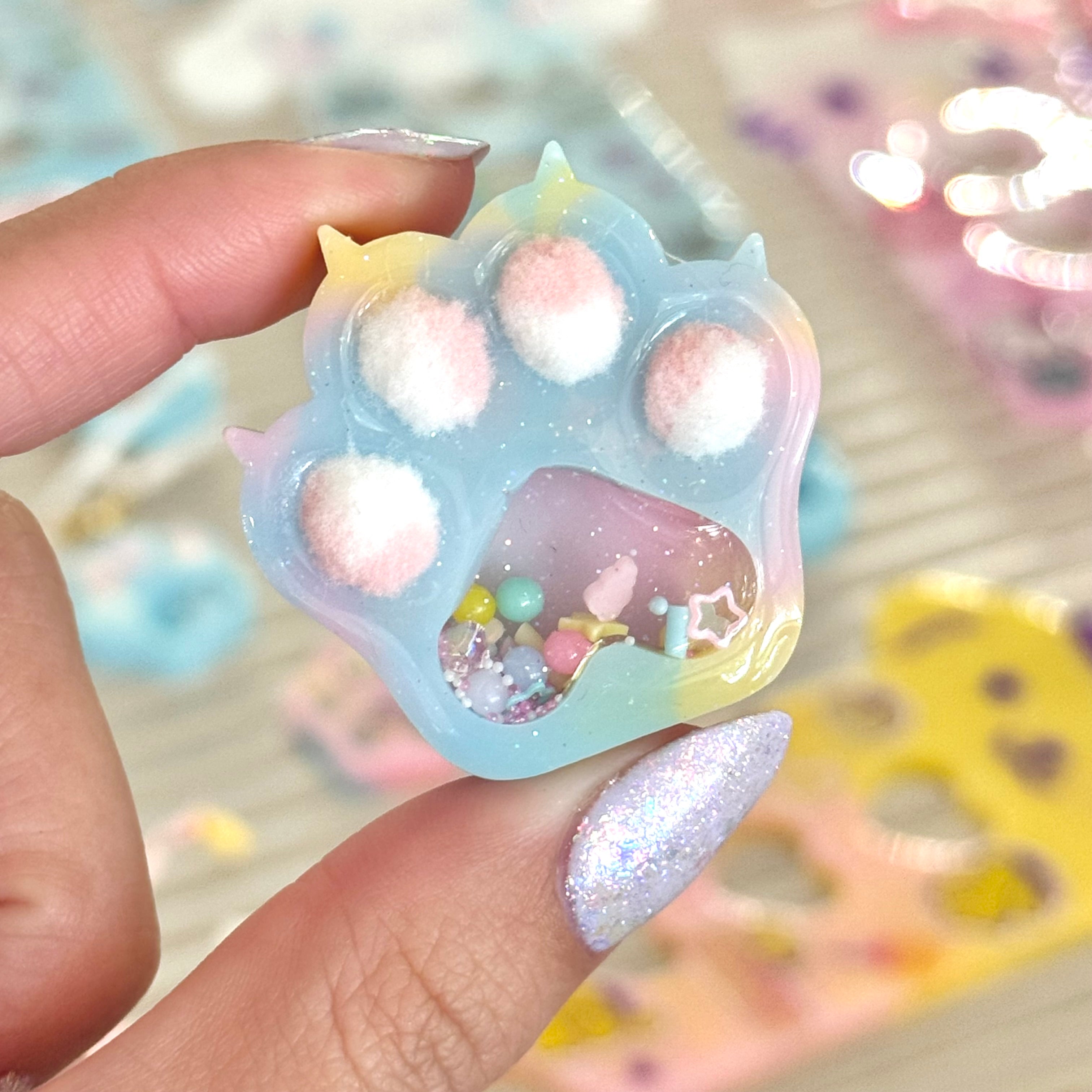 Paw Dry Shaker (Keychain/Grip/Reel)